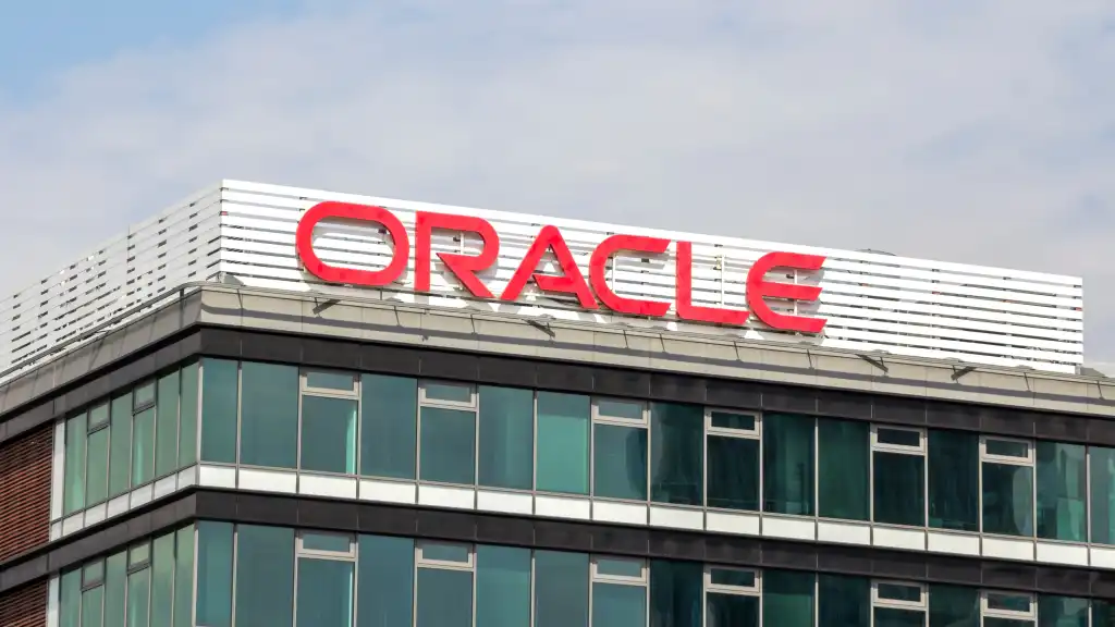 Oracle PHK 30.000 Karyawan 2026: Fakta Lengkap & Dampak AI | techind.id